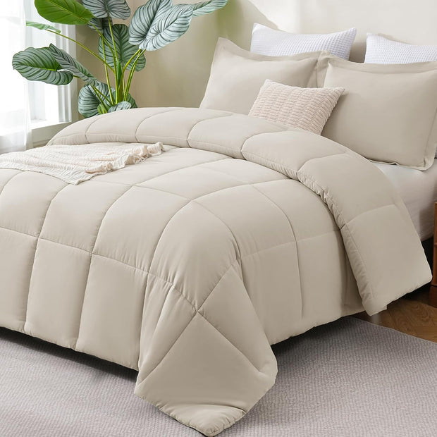 Lightweight Queen Comforter & Sham Set